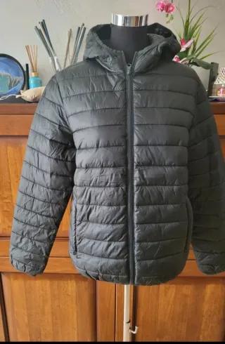 Chaqueta acolchada verde oliva Talla S