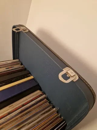 Maleta antigua máquina de coser