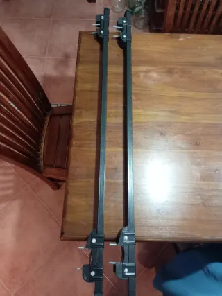 Baca de coche para barras de techo