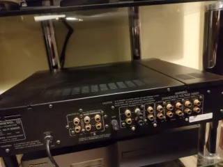 Hig End Previo Onkyo P-3060R