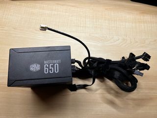 Fuente Alimentación Cooler Master 650W 80+ Bronce