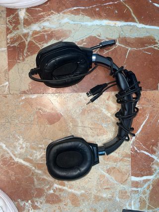 Cascos Gaming Negros