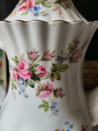 Caffettiera Royal Albert Moss Rose