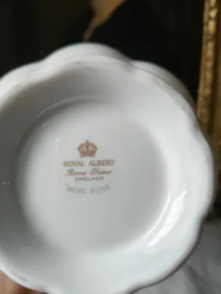 Caffettiera Royal Albert Moss Rose