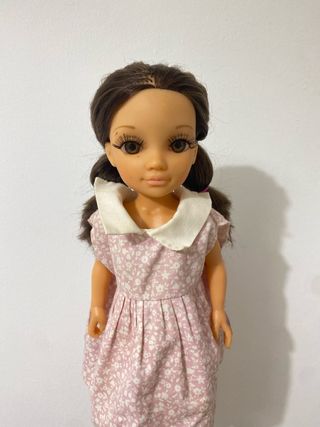 Muñeca Nanci Vestido Floral