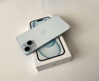 iPhone 15 Azul
