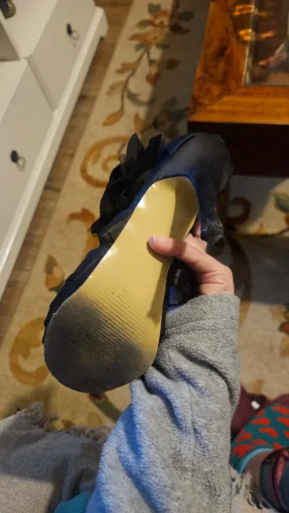 Sandalias fiesta negras flor talla 36