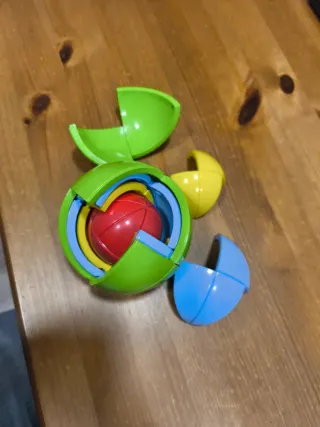 Bola puzzle desmontable verde