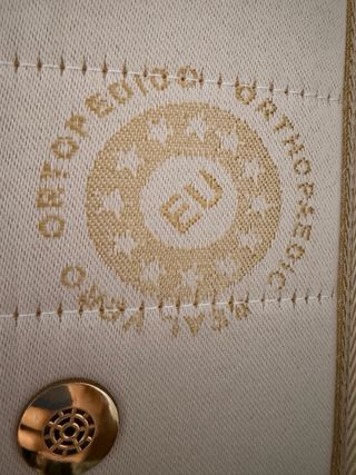 Colchón ortopédico limpio