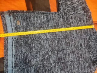 Jersey cuello vuelto azul