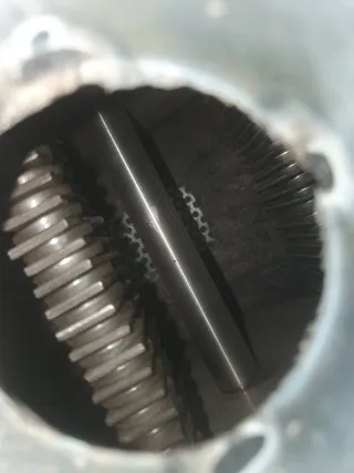 Picadora de grano Bellota artesana.