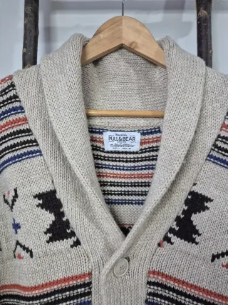 Cárdigan Pull&Bear Estilo Navajo Talla L