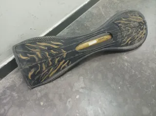 Monopatín dos ruedas oxelo en buen estado