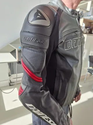 Chaqueta de moto Dainese de piel