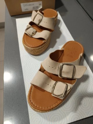 Sandalias Popa Mujer Beige