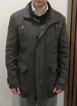 Abrigo espiga gris hombre con forro plumífero