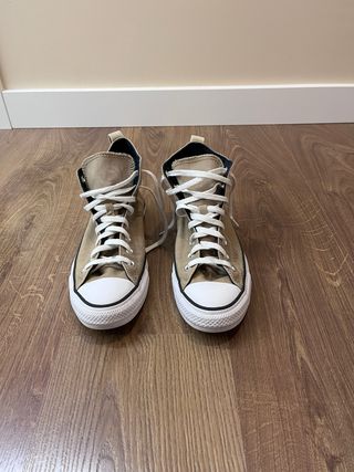 Zapatillas Converse color beige/marrón, talla 43