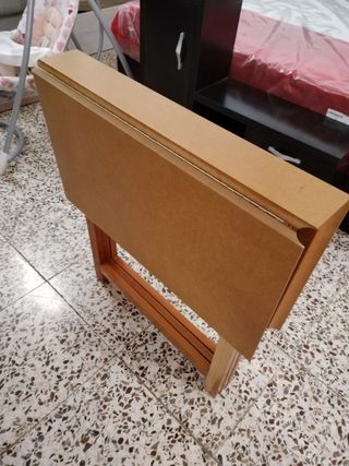 MESA DE COMEDOR PLEGABLE DE PINO