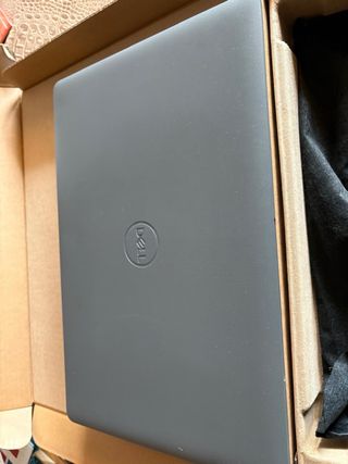 Portátil Dell Latitude 3550 Nuevo