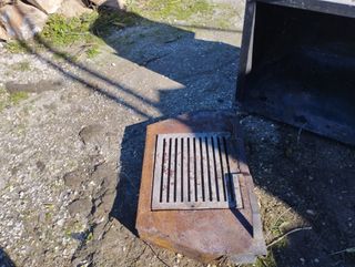 Estructura de chimenea de hierro