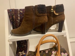 Botines ante marrón tacón cremallera dorada