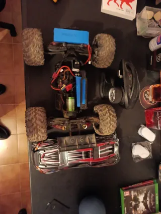 Coche RC todoterreno