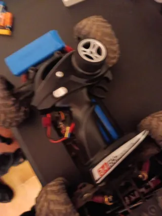 Coche RC todoterreno