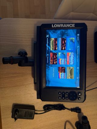 Lowrance Eagle Eye + Batería + Soportes + visera