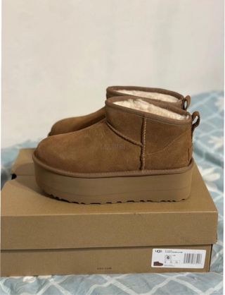 Stivali UGG Marroni Taglia 38