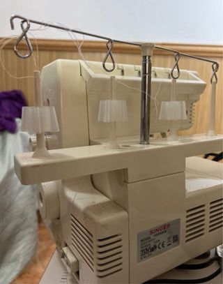 Máquina de coser Singer