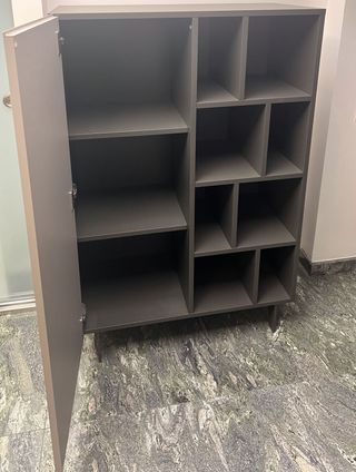 Mueble aparador de diseño Pilma · Gris antracita