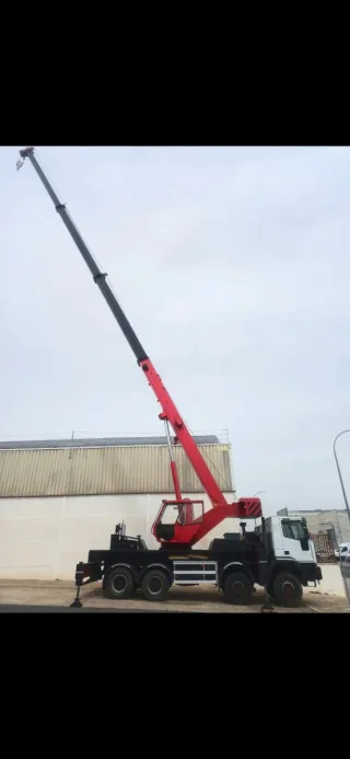 Grúa Autopropulsada PPM 380