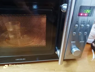 Microondas Cecotec BL8000