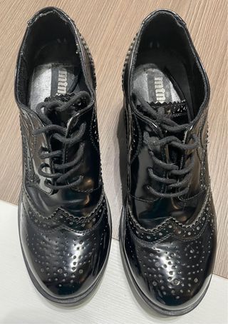 Zapatos charol negros