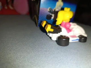 Boneca Princesa Peach Kart