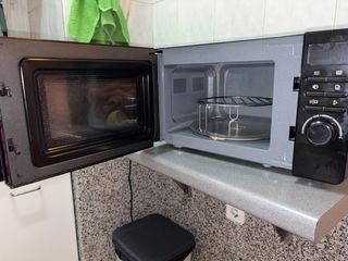 Microondas Evvo con Grill