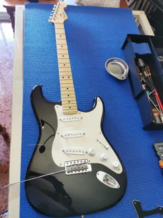 Fender Eric Clapton Stratocaster Negra