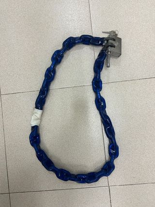 Cadena de seguridad para moto