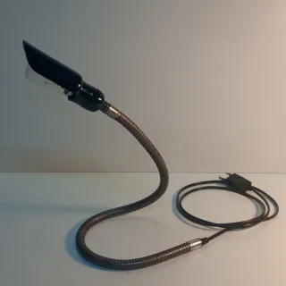 Lampada da tavolo flessibile in metallo/plastica