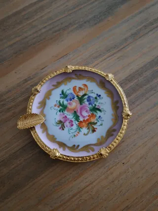 Cenicero vintage porcelana flores doradas