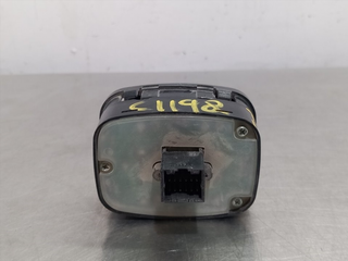 MANDO ELEVALUNAS DELANTERO IZQUIERDO TATA INDICA