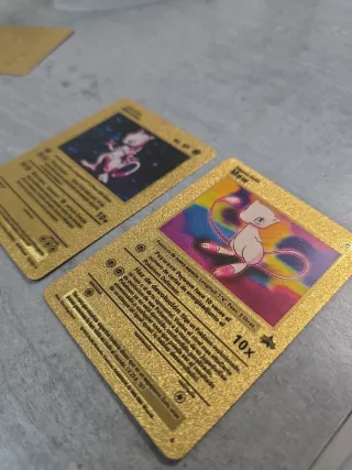 Cromos Mew y Mewtwo y blastoise Dorados