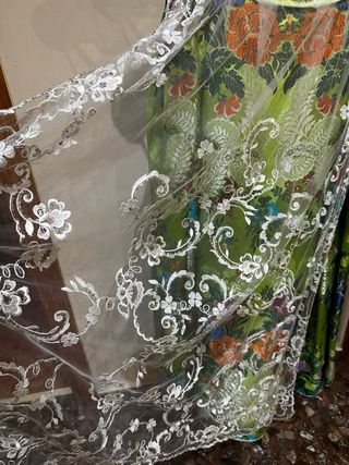 Traje de Fallera + Zapatos 10/12 Años .