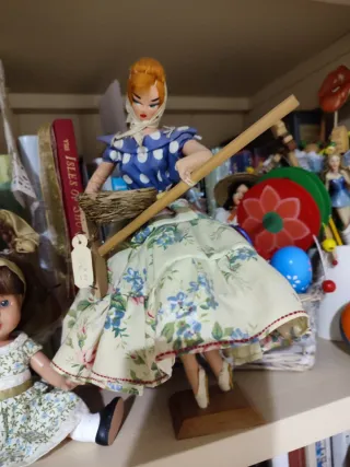 Muñeca antigua trapo alambre