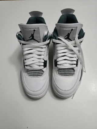 Zapatillas Nike Jordan 4 Blancas y Verdes