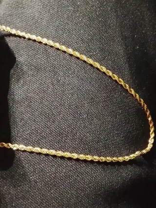 Cadena Cubana Dorada