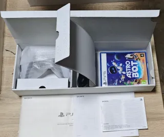 Consola PS5 + Mando + Astro Bot
