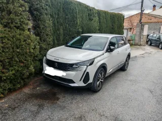 Peugeot 5008 2023