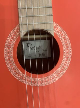 Guitarra Clásica Cordoba C1 Protege Matiz coral