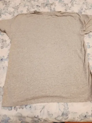 Camiseta Gris +8000 Talla M